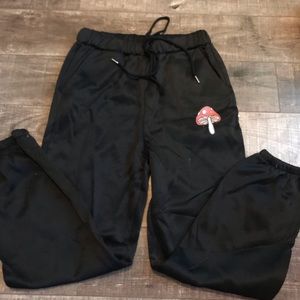 Romwe black mushroom sweatpants